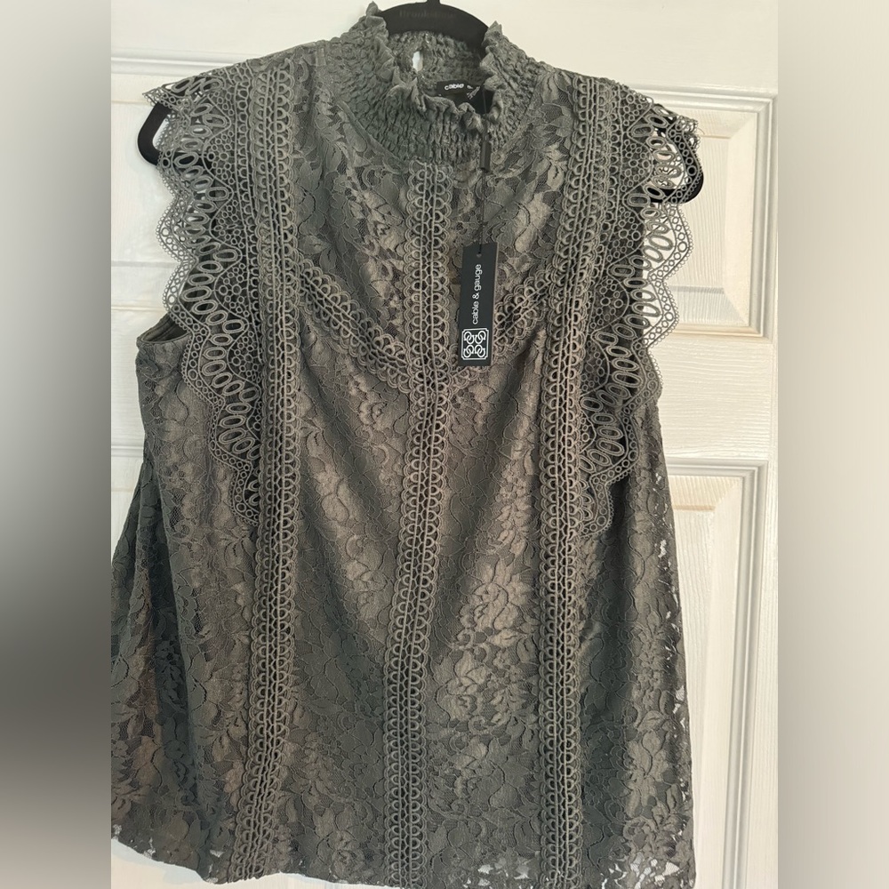 Lace tank high neck sleeveless top